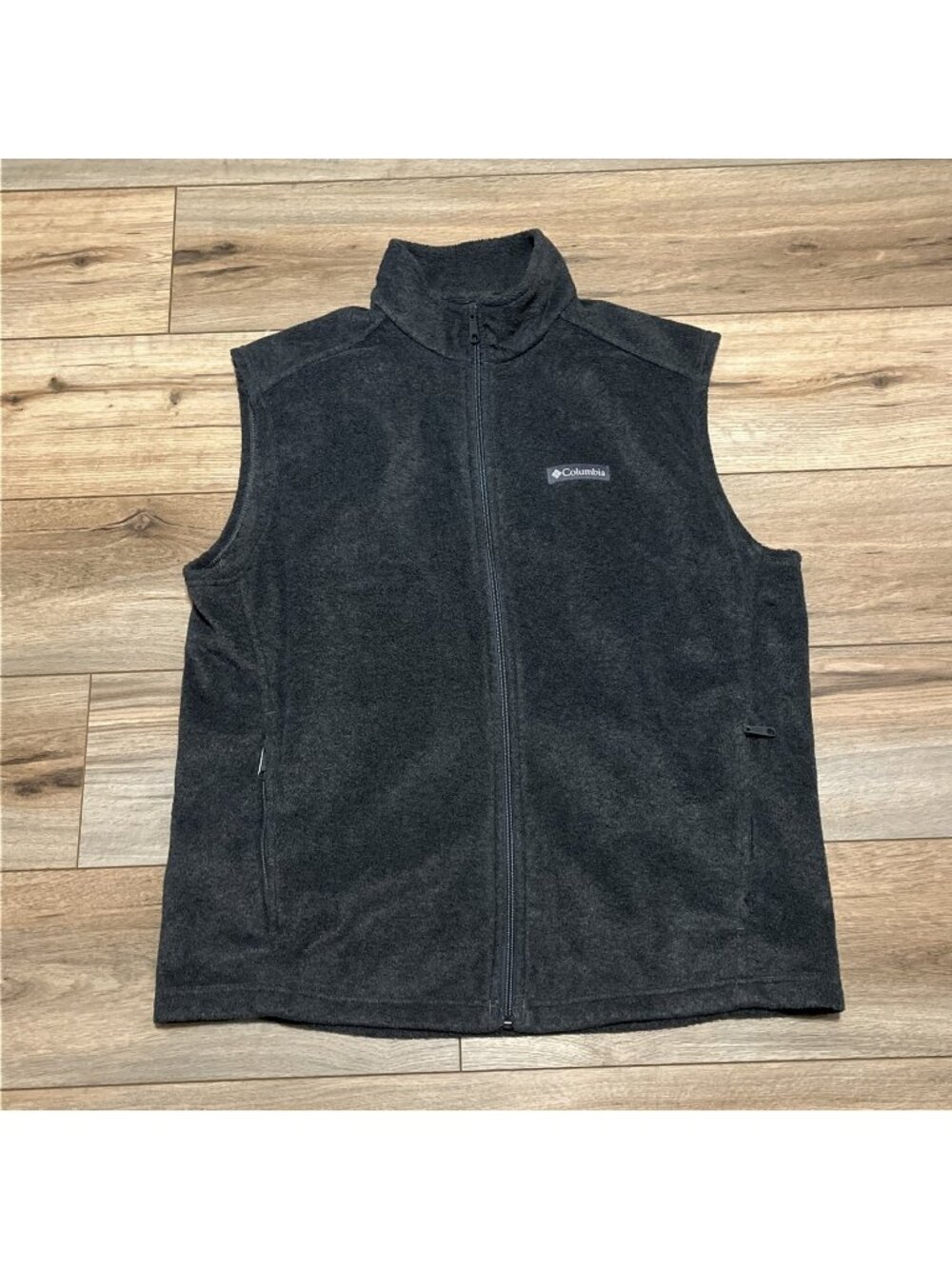 Men's Columbia Fleece Vest SZ LARGE Gray Full Zip Pockets Logo Outdoor